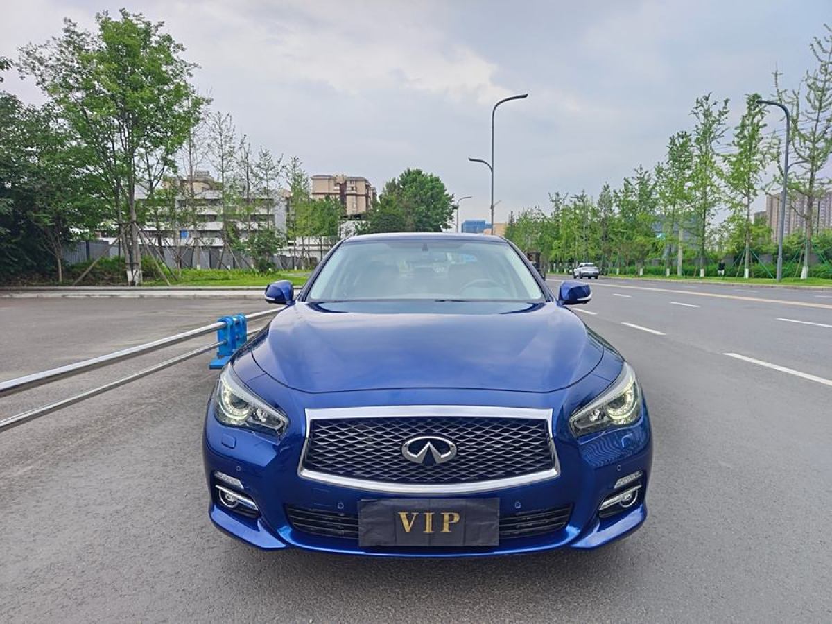 英菲尼迪 Q50L  2015款 2.0T 悅享版圖片