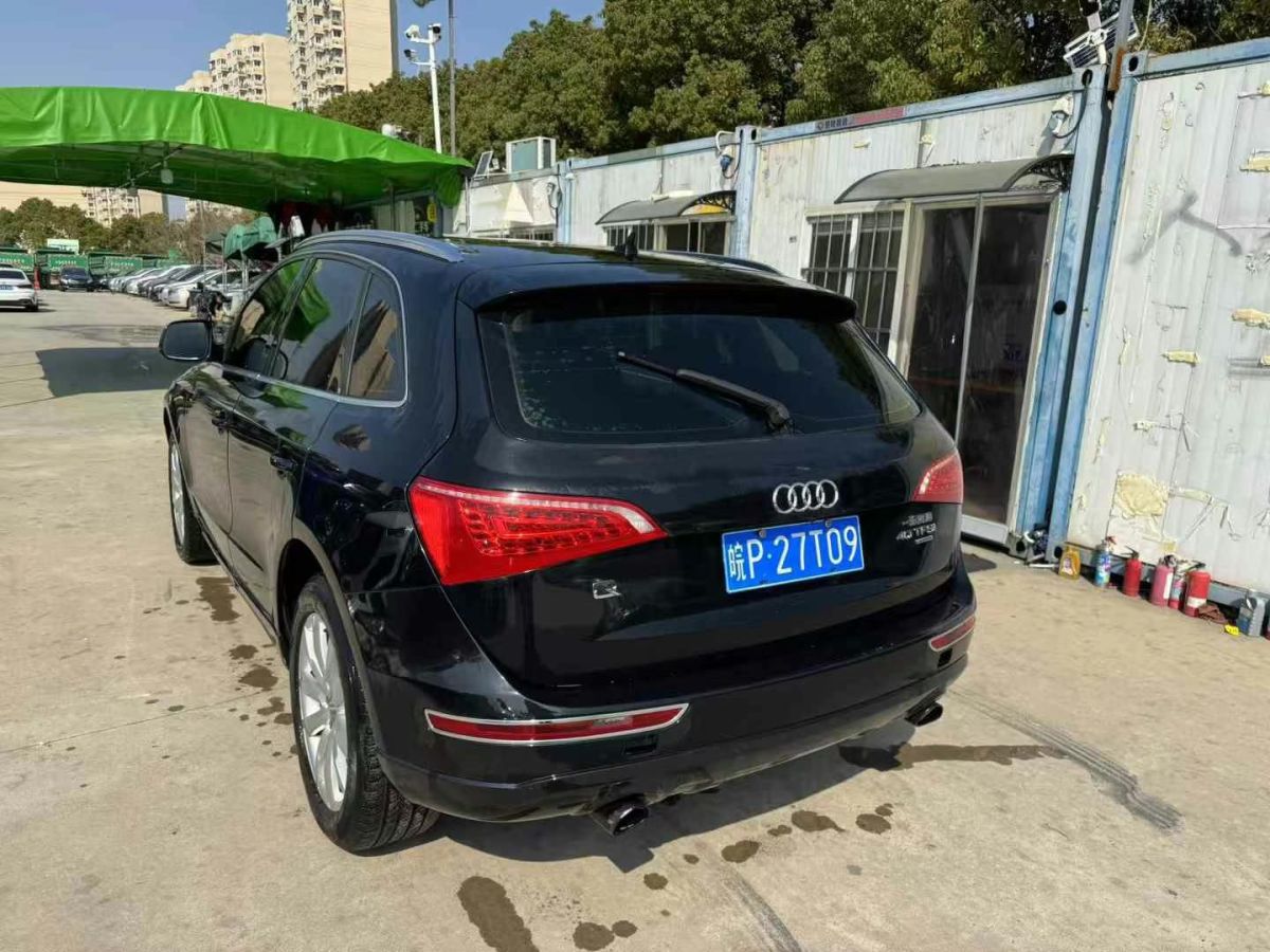 奧迪 奧迪Q5  2010款 Q5 2.0TSI 首發(fā)限量版運(yùn)動(dòng)版圖片