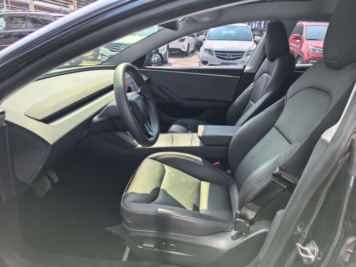 特斯拉 Model 3  2023款 煥新版 后輪驅(qū)動(dòng)圖片