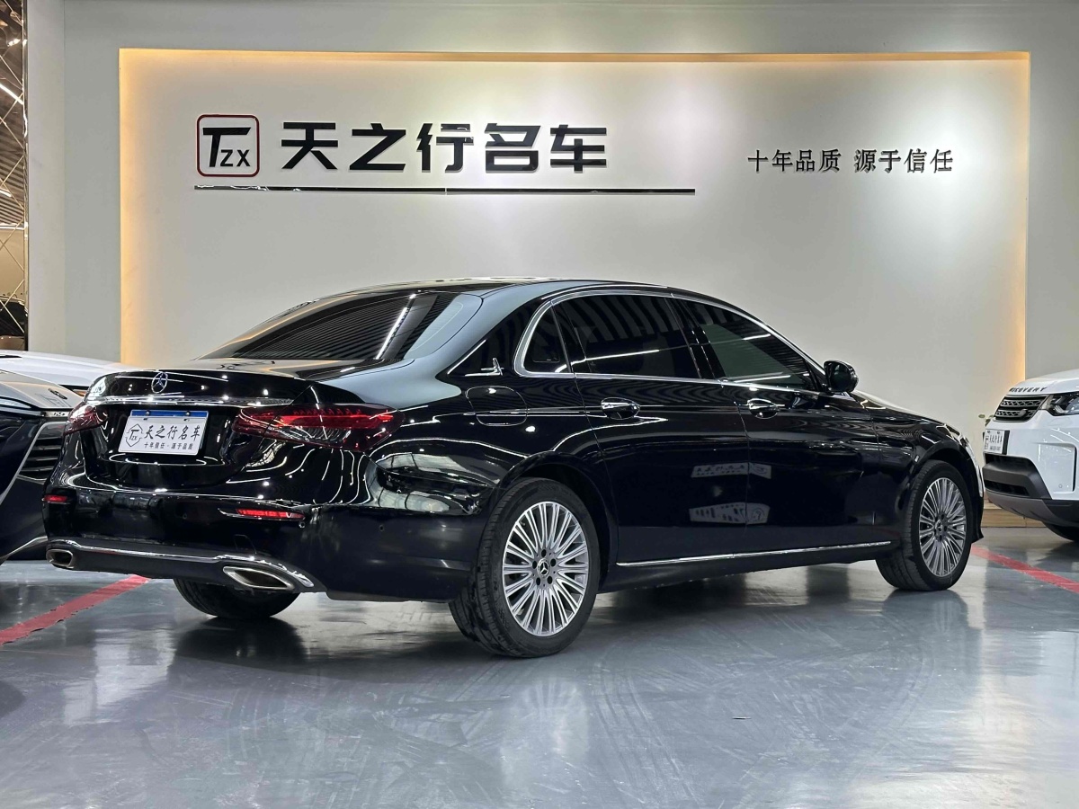 奔馳 奔馳E級(jí)  2023款 改款 E 300 L 豪華型圖片