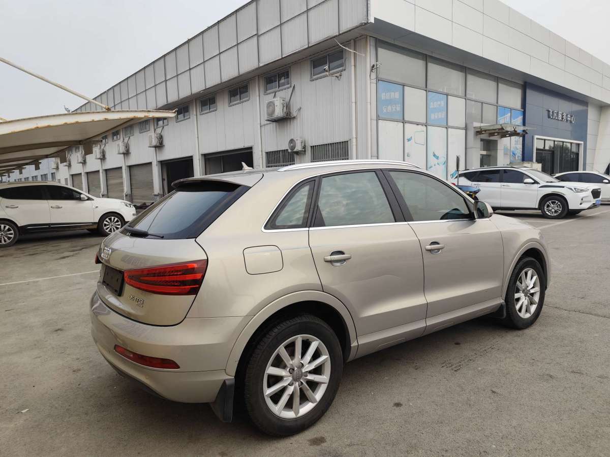 奧迪 奧迪Q3  2012款 35 TFSI quattro 舒適型圖片