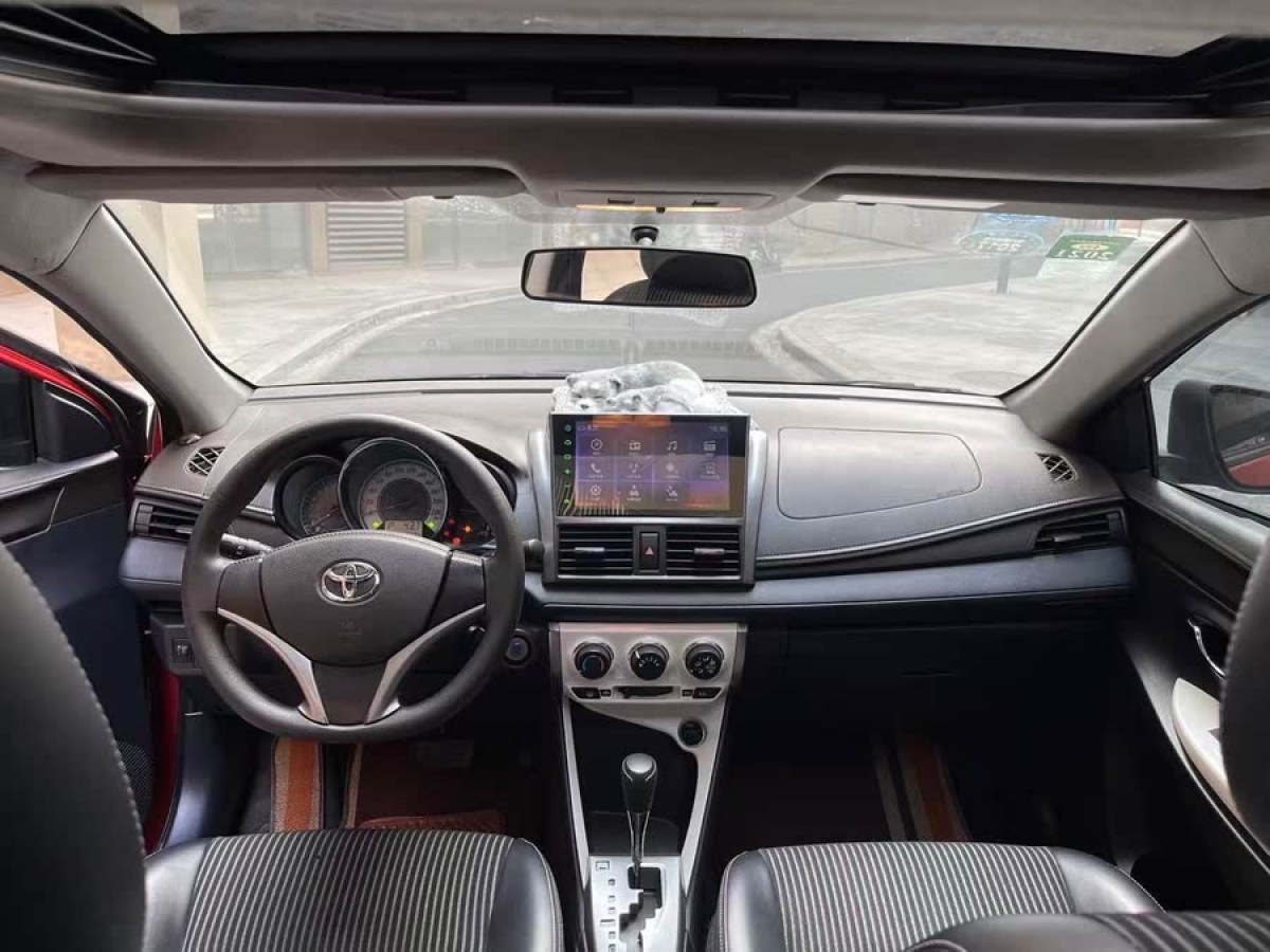 豐田 YARiS L 致炫  2015款 1.5G 自動(dòng)炫動(dòng)天窗特別版圖片
