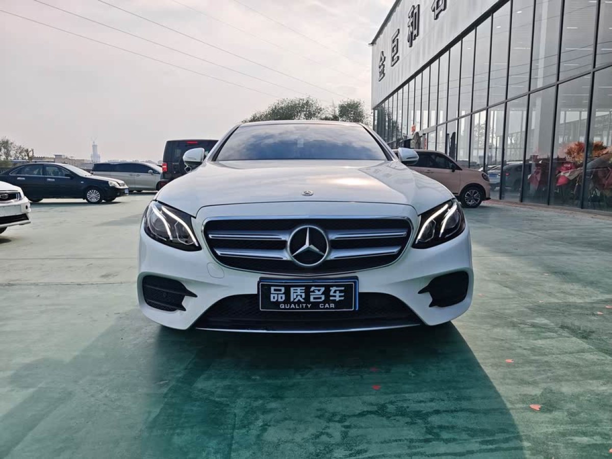 奔馳 奔馳E級(jí)  2020款 改款 E 260 L 運(yùn)動(dòng)型圖片