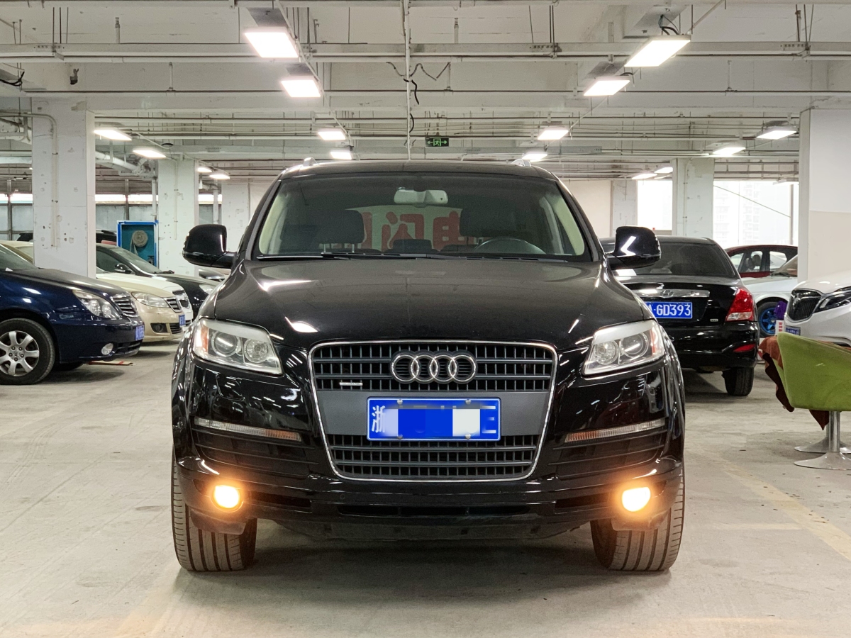 奧迪 奧迪Q7  2007款 3.6 FSI quattro 豪華型圖片