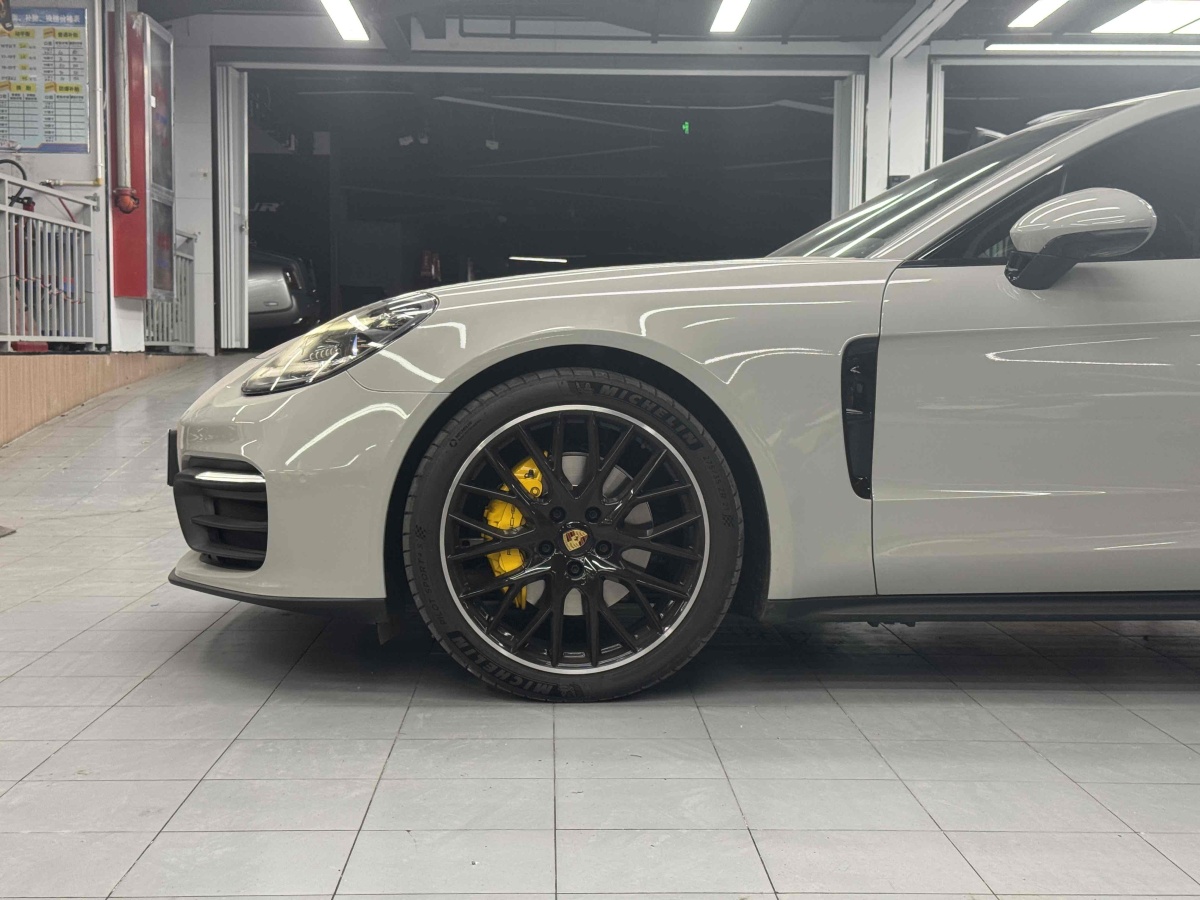 保時(shí)捷 Panamera  2023款 改款 Panamera 2.9T 鉑金版圖片