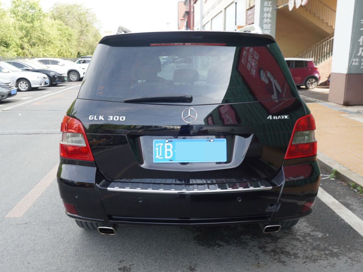 奔驰 奔驰GLK级  2011款 GLK 300 4MATIC 豪华型图片