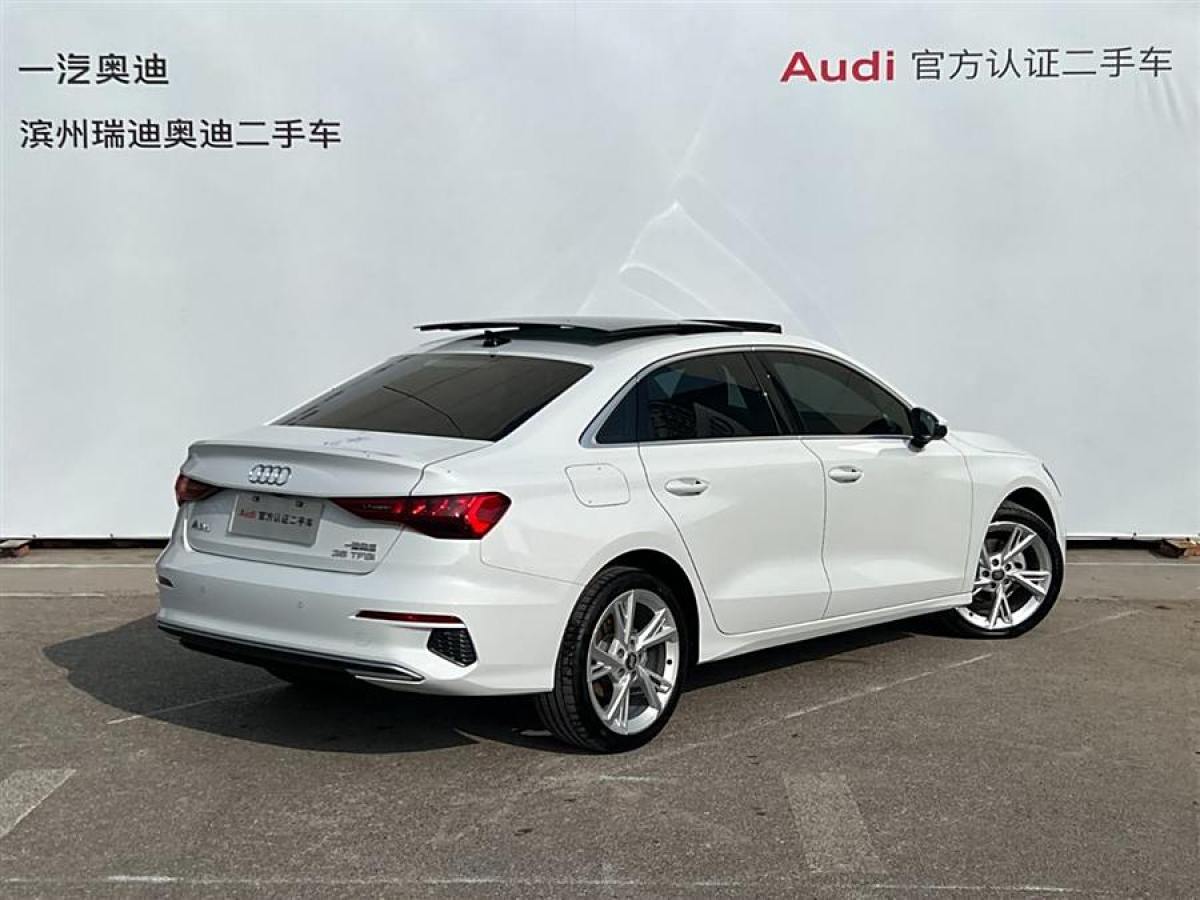 奧迪 奧迪A3  2021款 A3L Limousine 35 TFSI 時(shí)尚運(yùn)動(dòng)型圖片