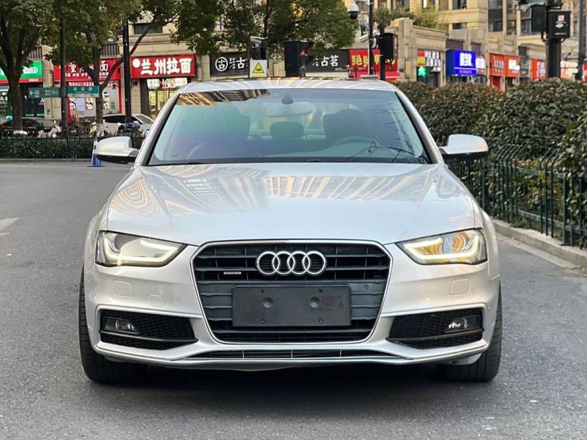 奧迪 奧迪A4L  2015款 45 TFSI quattro個性運(yùn)動型圖片