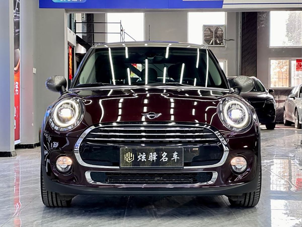 MINI MINI  2019款 1.5T COOPER 經(jīng)典派 五門版圖片