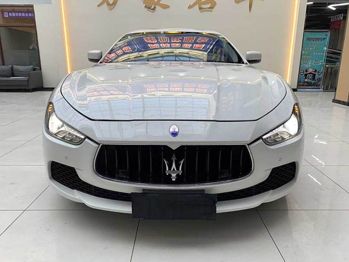 瑪莎拉蒂 Ghibli  2014款 3.0T 標(biāo)準(zhǔn)版圖片