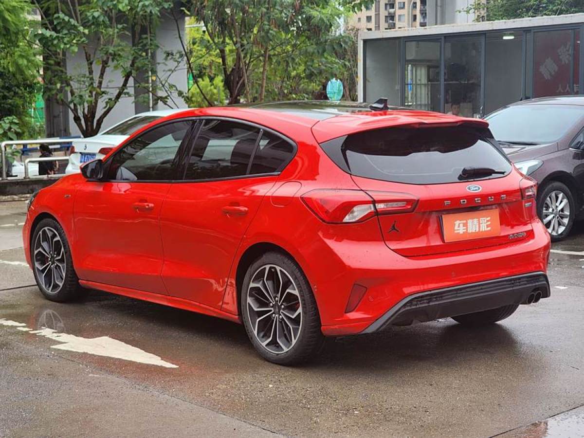 福特 ?？怂? 2019款 兩廂 EcoBoost 180 自動(dòng)ST Line圖片