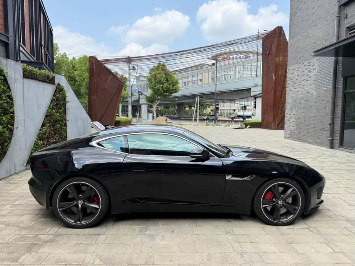 捷豹 F-TYPE  2016款 3.0T S 硬頂版圖片