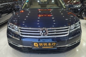 辉腾 大众 3.6L V6 5座加长商务版