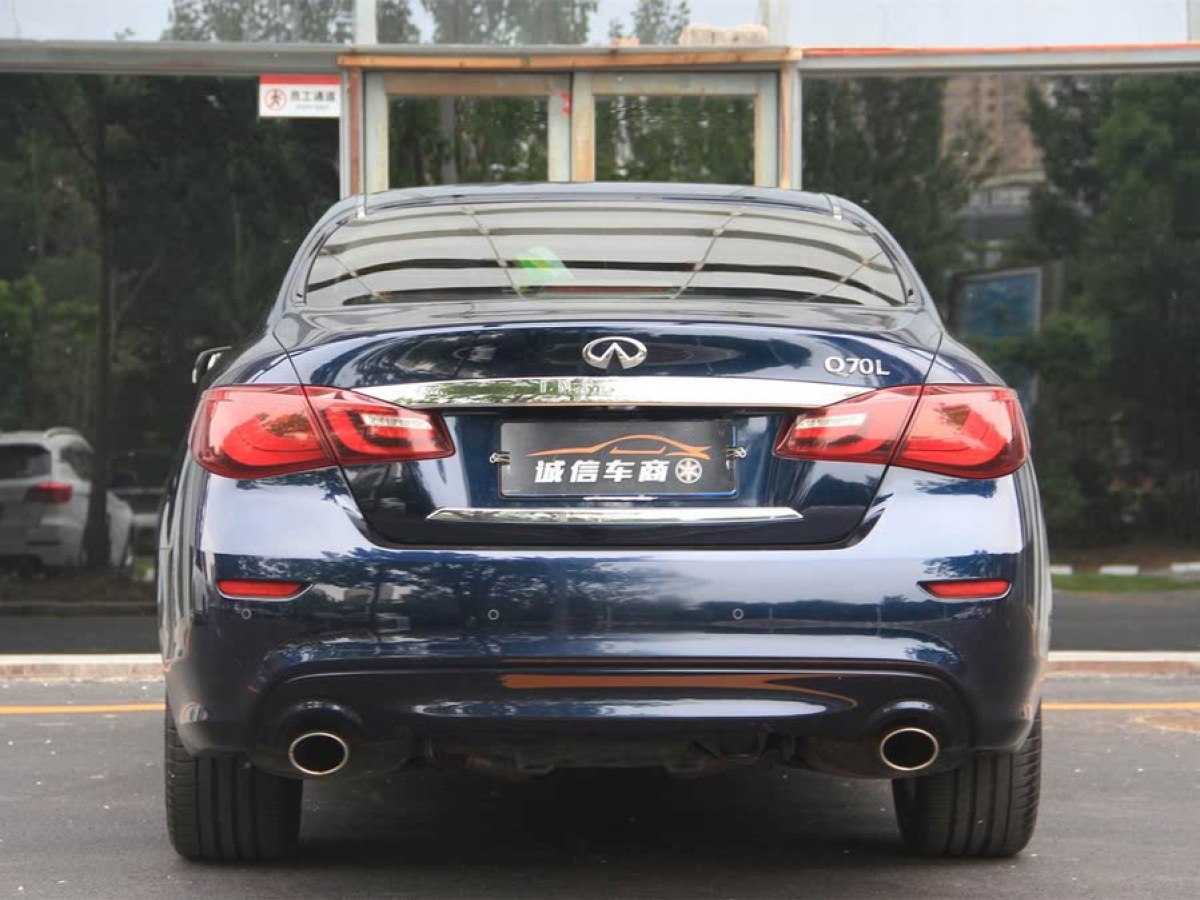 英菲尼迪 Q70  2017款 Q70L 2.5L 精英版圖片