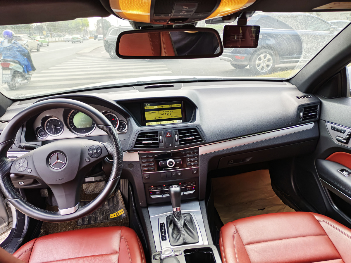 奔驰 奔驰E级  2010款 E 260 CGI Coupe图片
