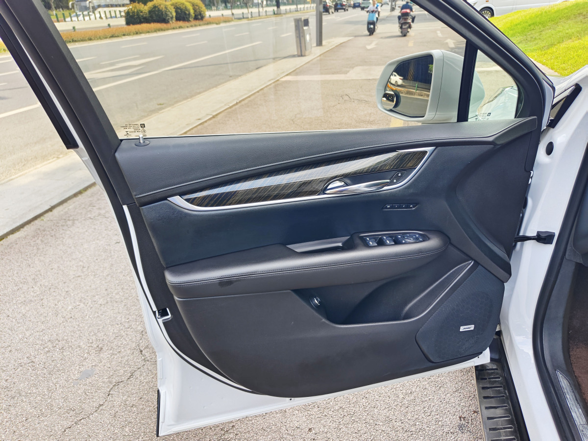 凯迪拉克 XT5  2018款 28T 四驱豪华型图片