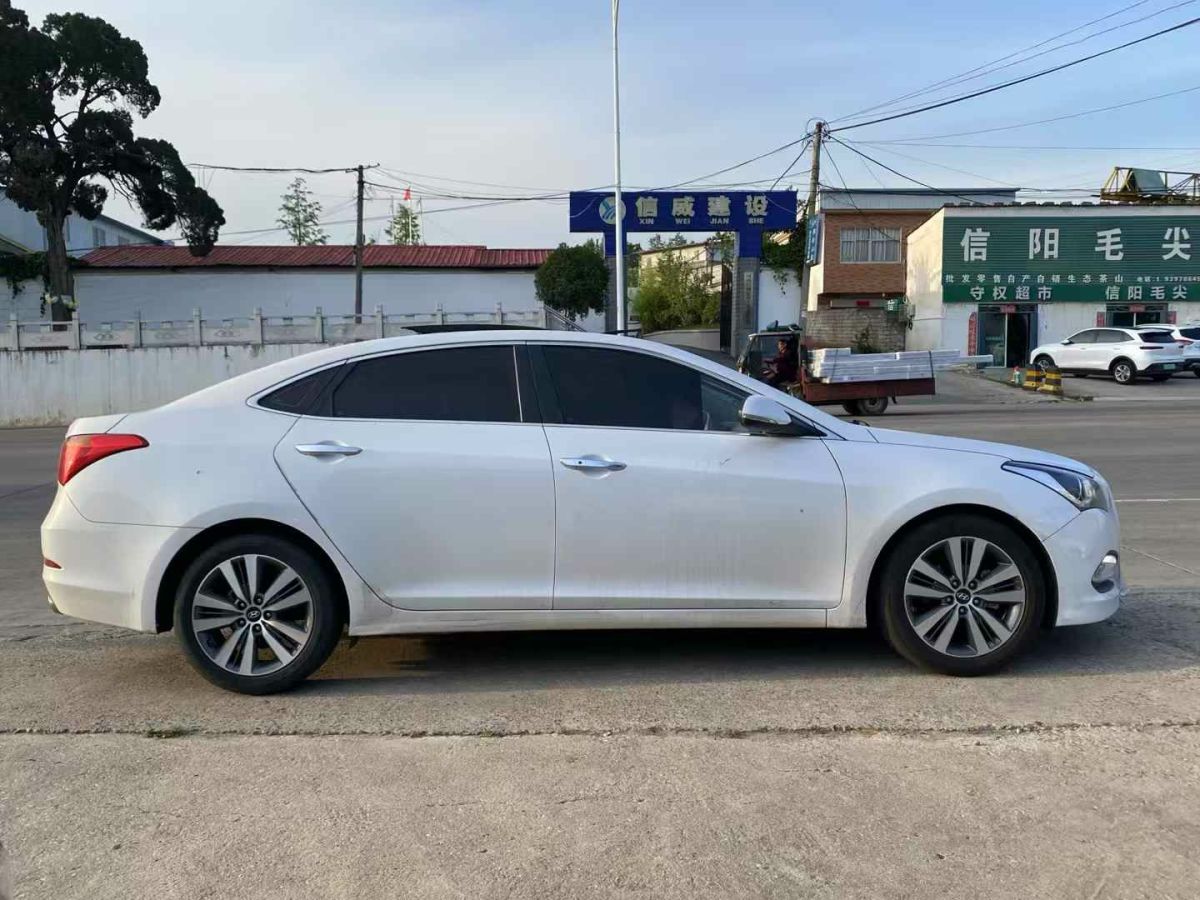 現(xiàn)代 名圖  2016款 1.6T 自動旗艦型TOP圖片