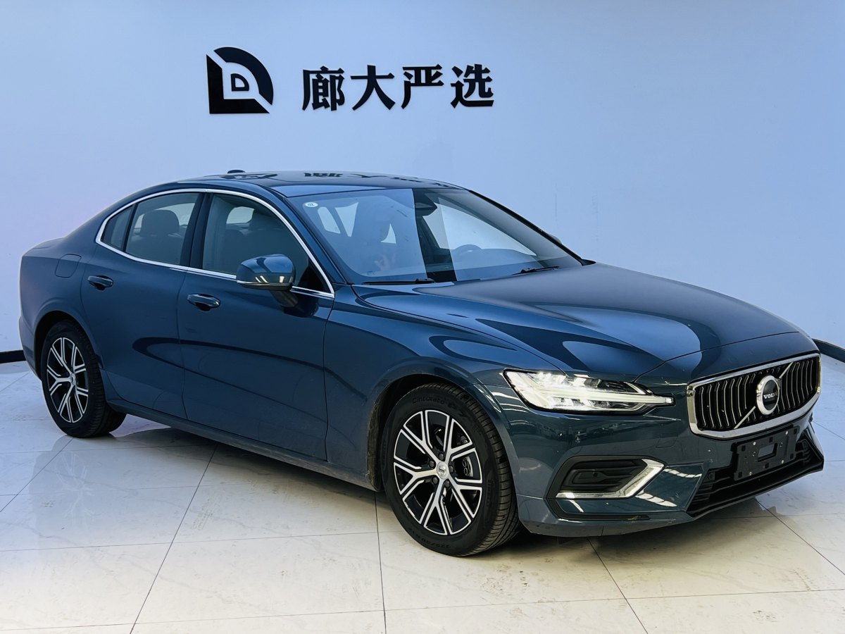 沃尔沃 S60L  2024款 B4 智逸豪华版图片