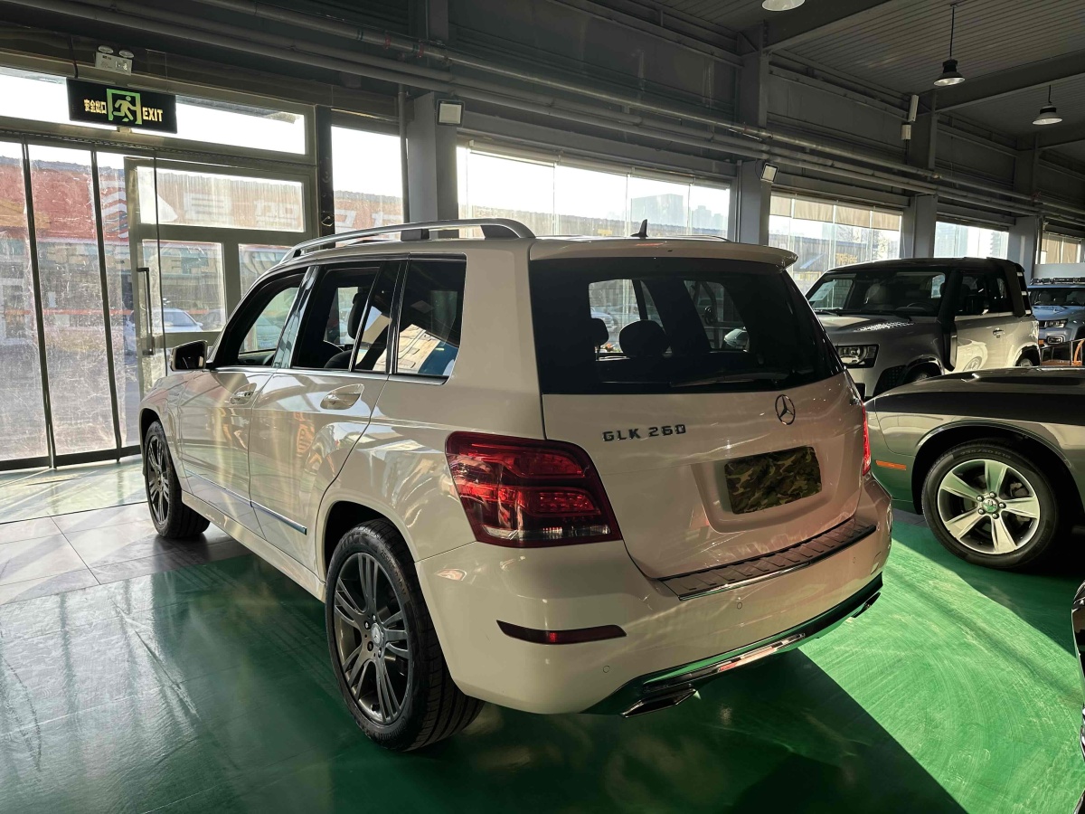 奔馳 奔馳GLK級  2015款 GLK 260 4MATIC 動感型 極致版圖片