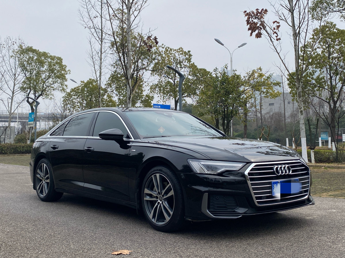 奧迪 奧迪A6L  2023款 改款 40 TFSI 豪華動(dòng)感型圖片