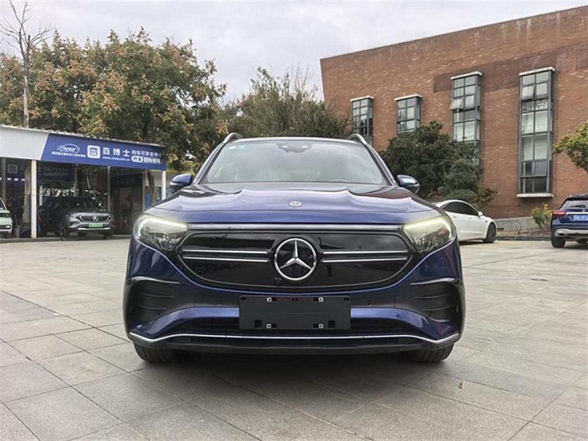 奔馳 奔馳EQB  2022款 EQB 350 4MATIC 首發(fā)特別版圖片