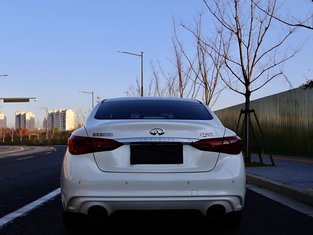 英菲尼迪 Q50L  2018款  2.0T 舒適版 國VI圖片