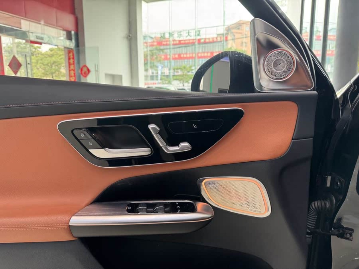 奔馳 奔馳GLC  2024款 GLC 260 L 4MATIC 動感型 5座圖片