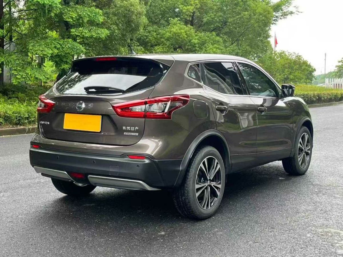 日產(chǎn) 逍客  2019款  2.0L CVT旗艦版圖片
