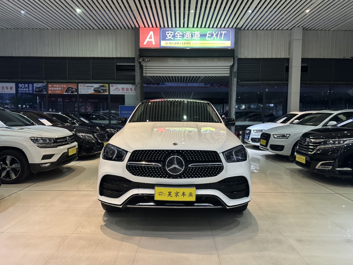 奔馳 奔馳GLE  2020款  GLE 350 4MATIC 豪華型圖片