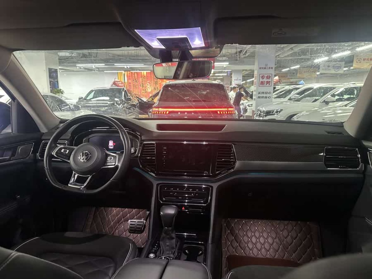 大眾 途昂  2023款 改款 380TSI 四驅(qū)尊崇豪華版圖片