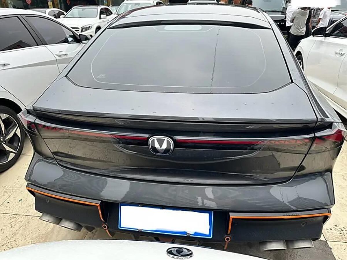 2024年3月長(zhǎng)安 長(zhǎng)安UNI-V  2024款 1.5T 尊享型