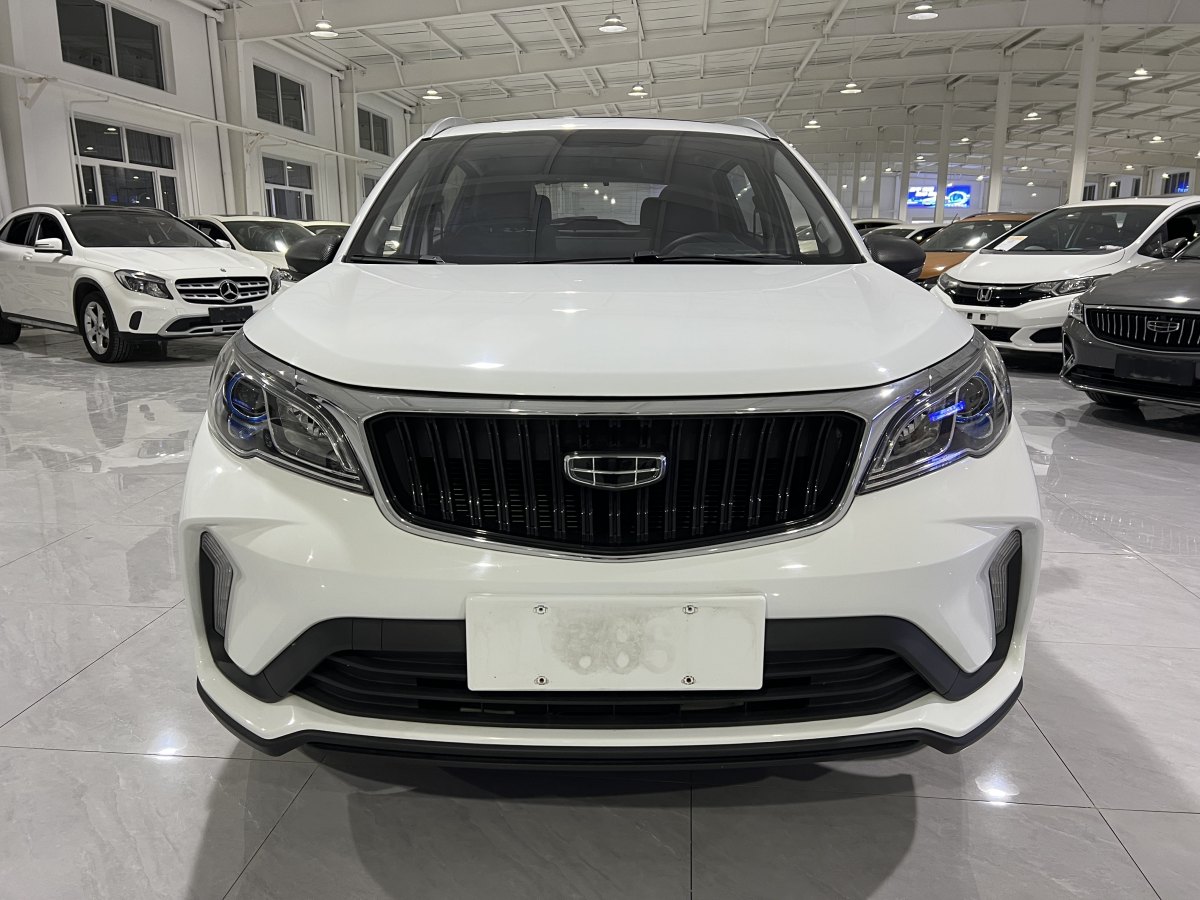 2021年6月吉利 遠(yuǎn)景X3  2021款 PRO 1.5L CVT尊貴型