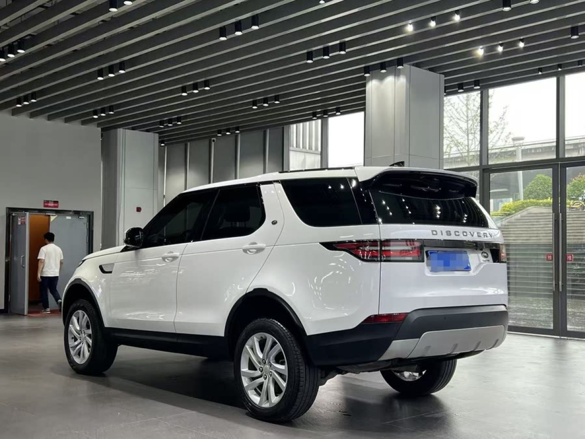 路虎 發(fā)現(xiàn)  2015款 3.0 V6 SC HSE圖片