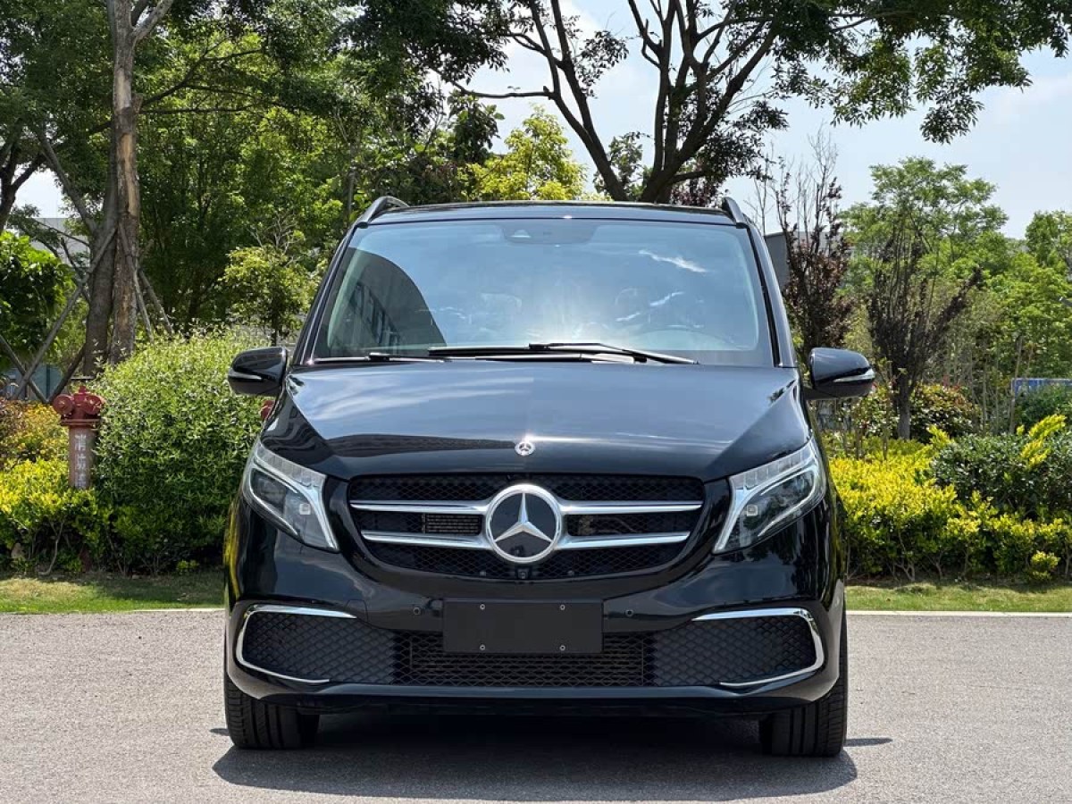 奔馳 V級  2021款 V 260 L 長軸距尊貴版圖片