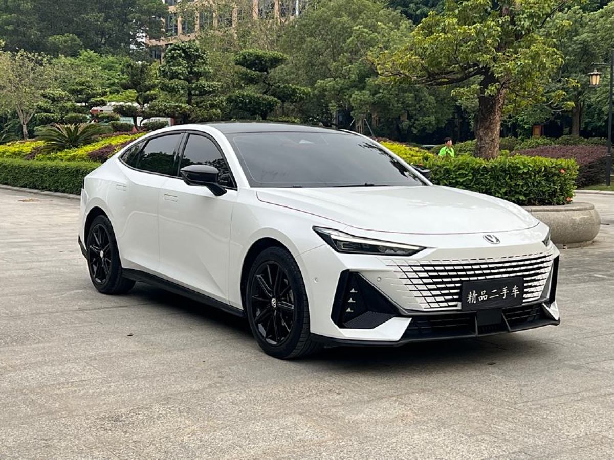 長安 長安UNI-V  2022款 1.5T 智慧領航型圖片