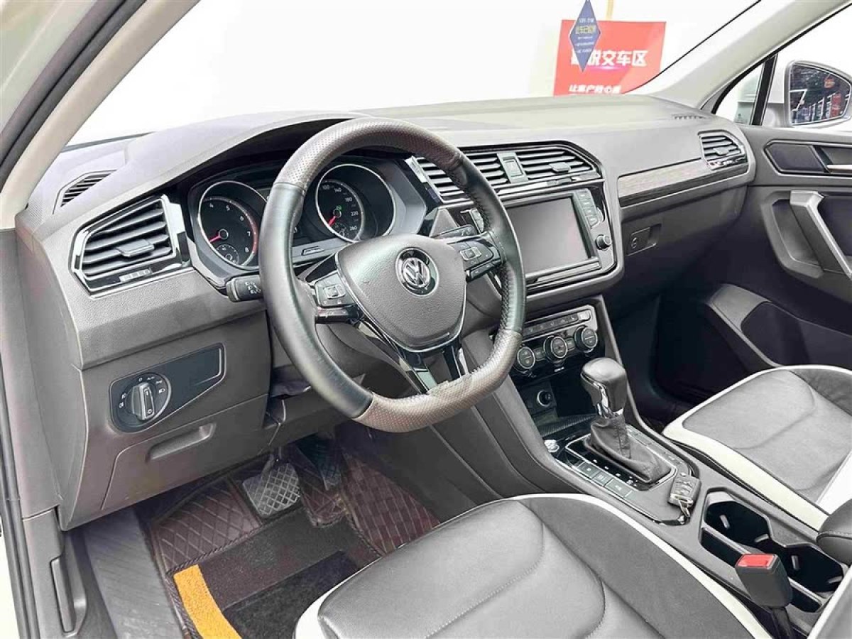大眾 途觀L  2018款 改款 380TSI 自動四驅(qū)豪華版圖片