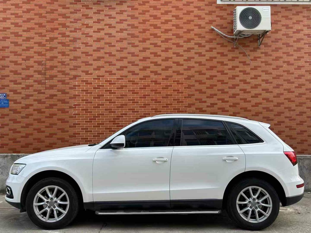 2013年7月奧迪 奧迪Q5  2013款 Q5 3.0TFSI 45TFSI Quattro 運(yùn)動(dòng)型