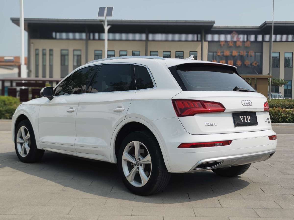 奧迪 奧迪Q5L  2018款 40 TFSI 榮享進(jìn)取型圖片