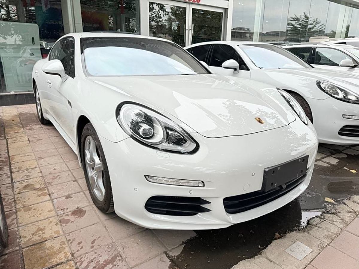 2014年9月保時捷 Panamera  2014款 Panamera 3.0T