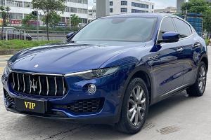 Levante 瑪莎拉蒂 3.0T 350Hp 標(biāo)準(zhǔn)版 國VI