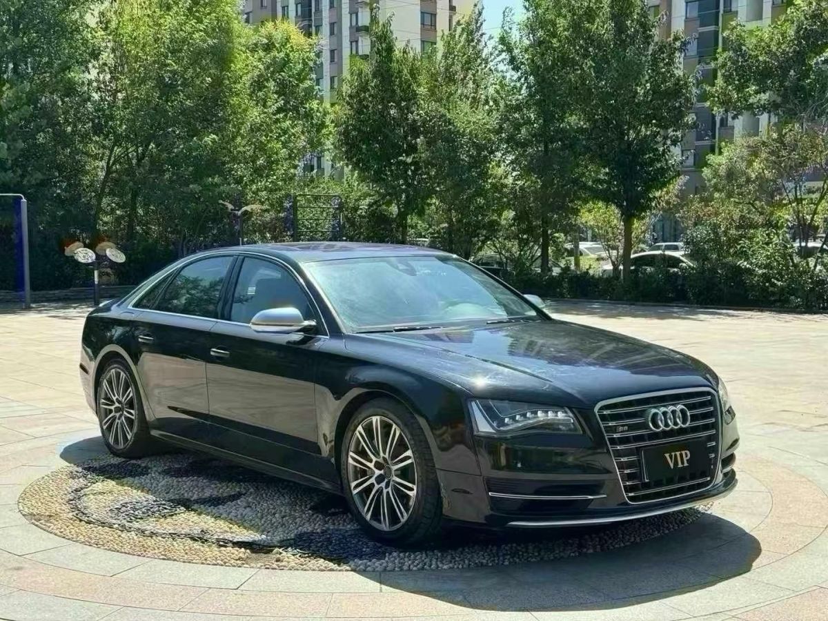 奧迪 奧迪S8  2014款 S8 4.0TFSI quattro圖片