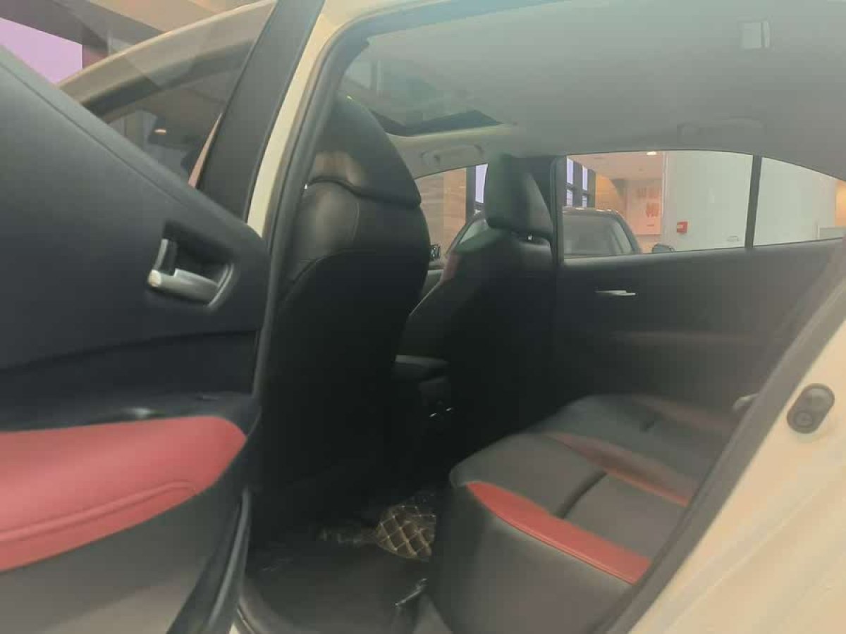 豐田 卡羅拉  2021款 TNGA 1.5L CVT GR SPORT運(yùn)動(dòng)版圖片