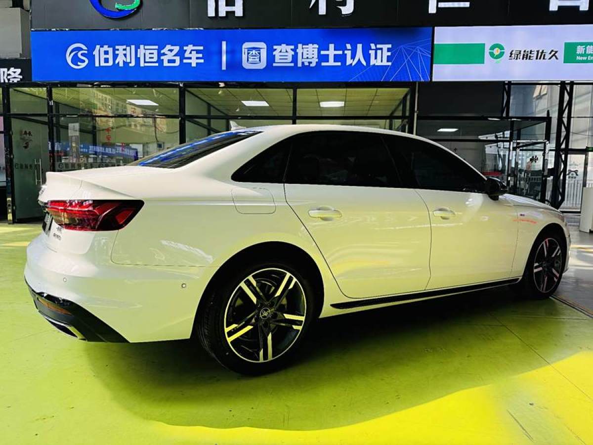 奧迪 奧迪A4L  2022款 40 TFSI 豪華動感型圖片