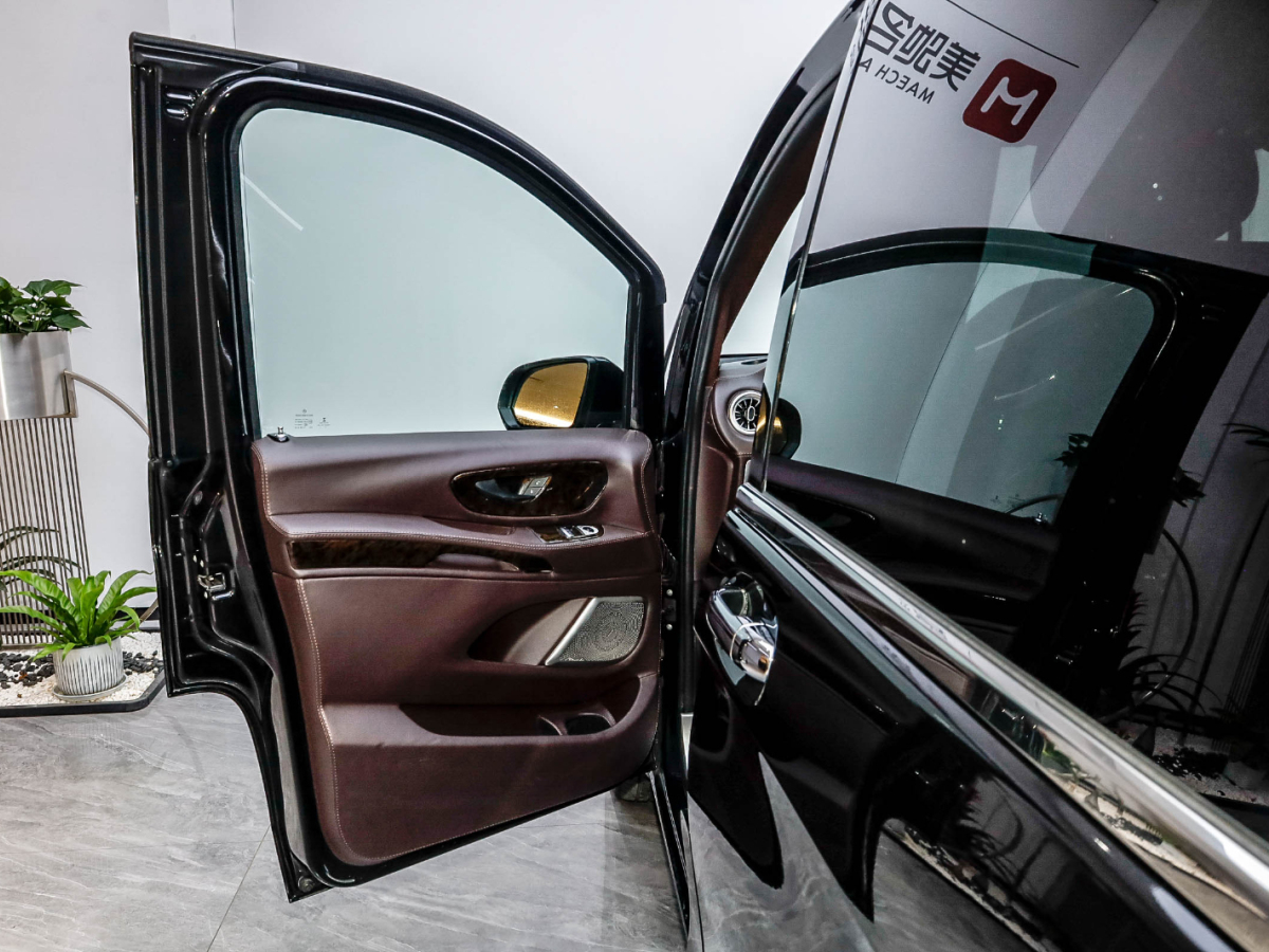 奔驰 Metris 2018款 2.0T 汽油(美规)图片