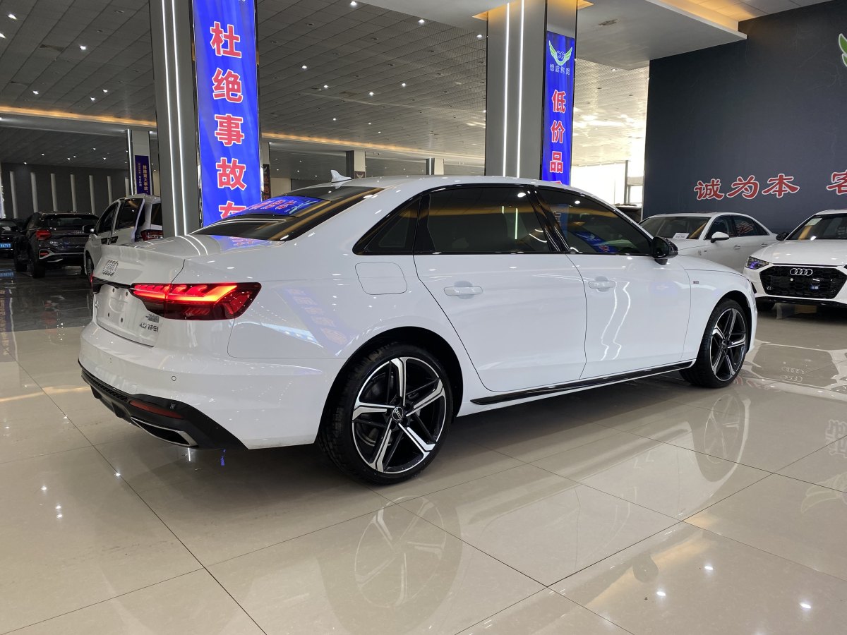 奥迪 奥迪A4L  2024款 40 TFSI 豪华动感型图片