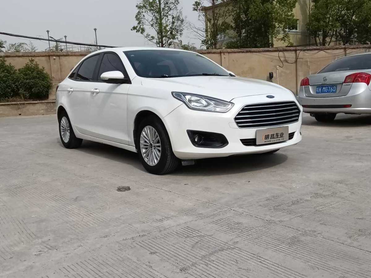 福特 福睿斯  2015款 1.5L 自動舒適型圖片