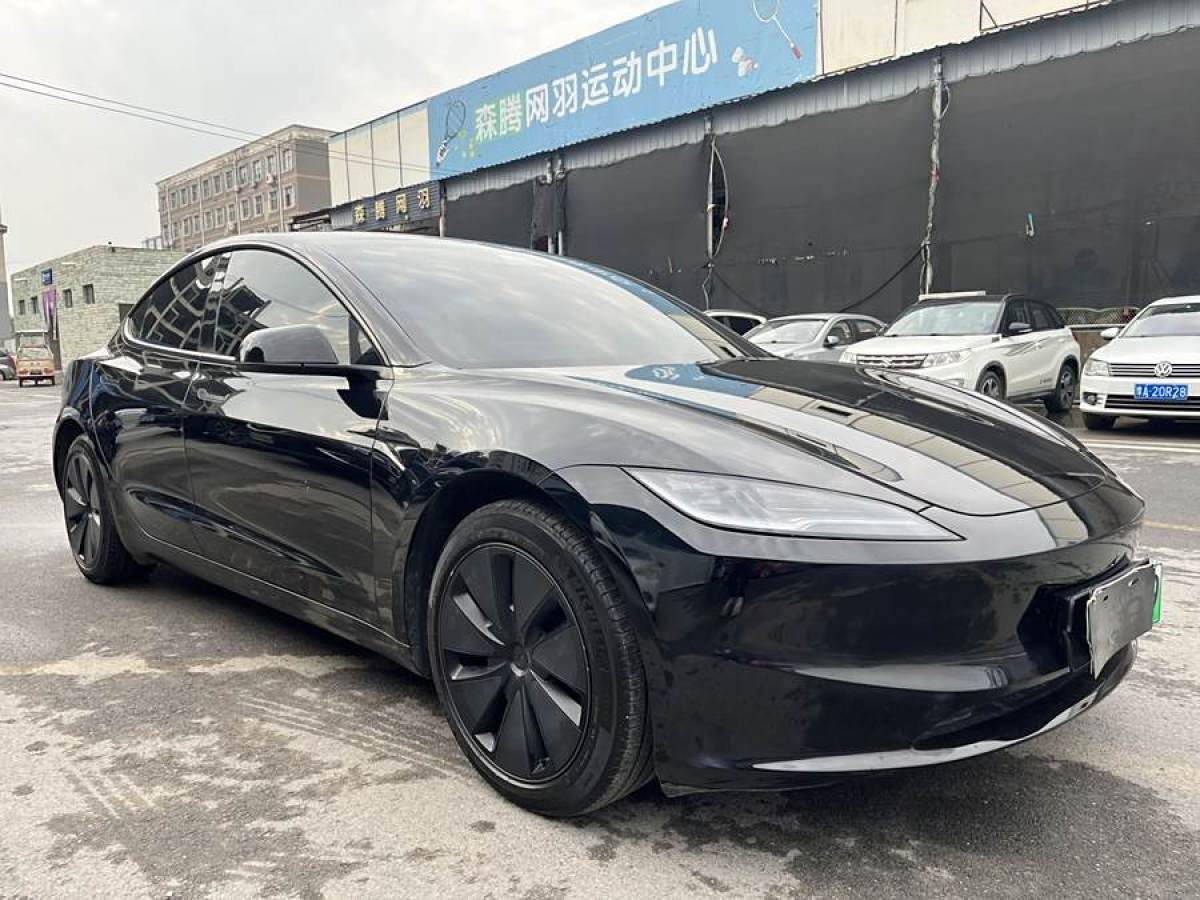 特斯拉 Model Y  2023款 后輪驅(qū)動版圖片