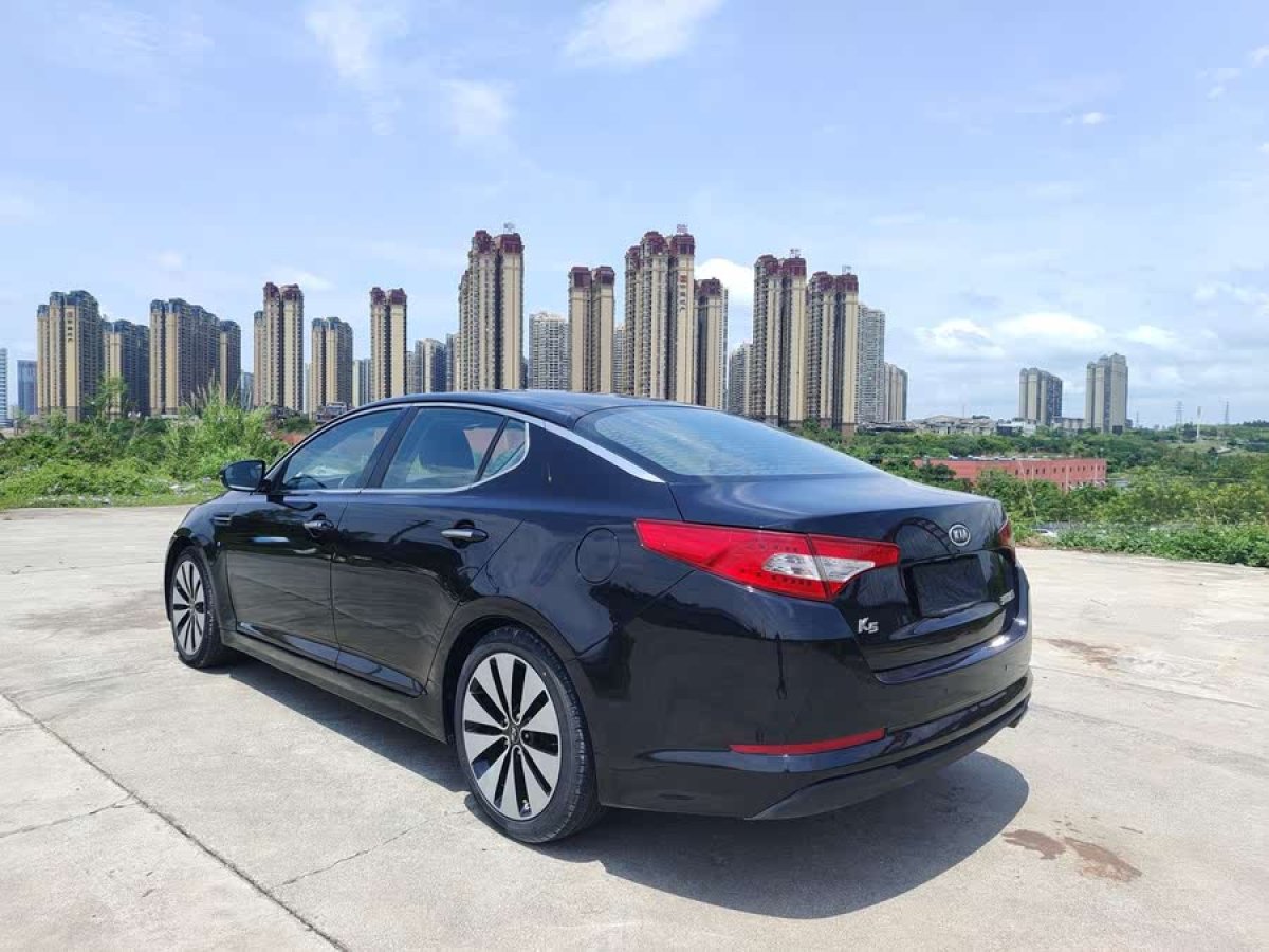 起亞 K5  2011款 2.0L 自動(dòng)GLS圖片