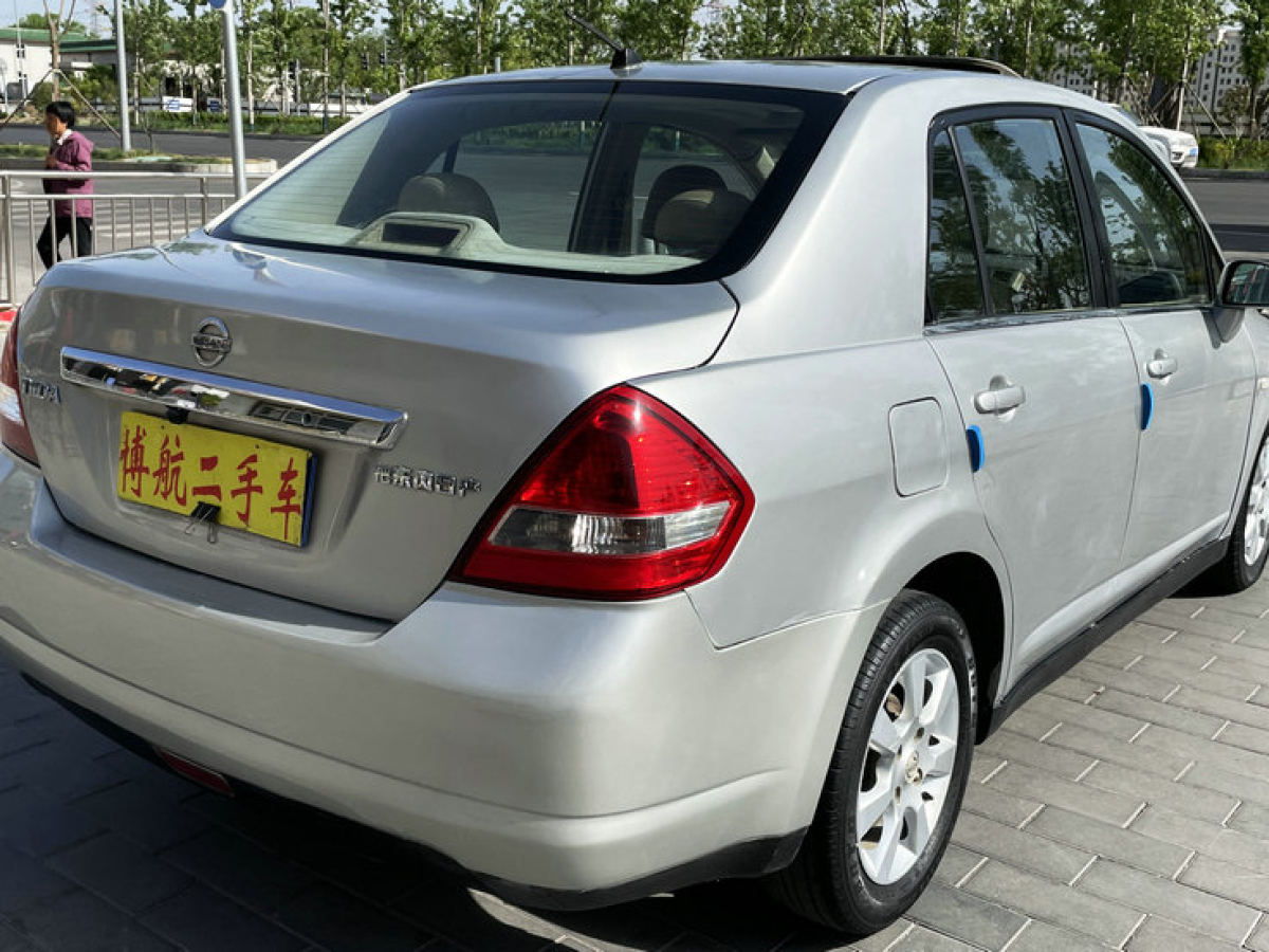 日產(chǎn) 頤達(dá)  2008款 1.6L 自動(dòng)豪華型圖片