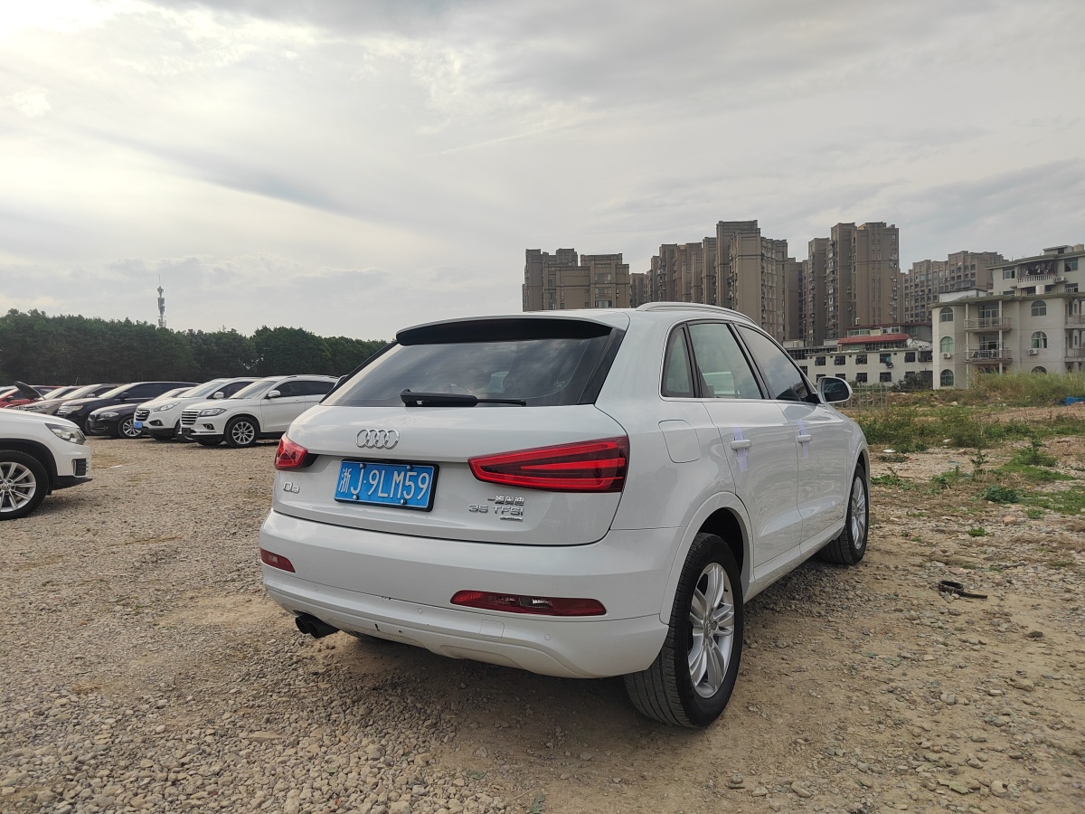 奧迪 奧迪Q3  2015款 35 TFSI quattro 技術(shù)型圖片